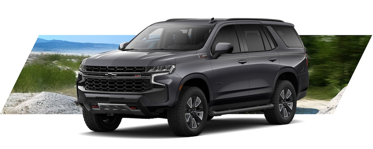 Chevrolet Tahoe sobre un fondo de naturaleza.