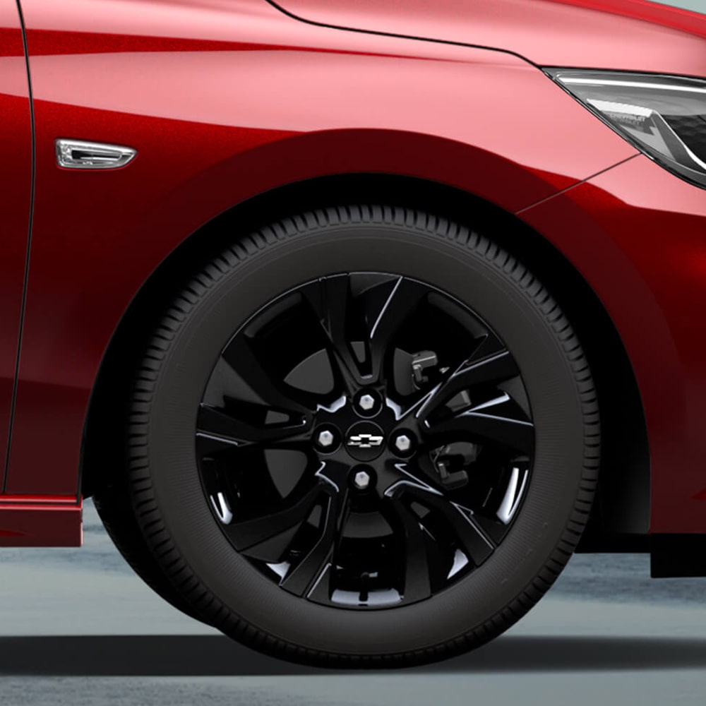 Diseño de llantas de aleación de 16 pulgadas del Chevrolet Onix RS.