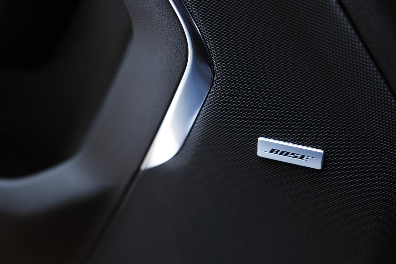 Vista en detalle de las bocinas Bose.