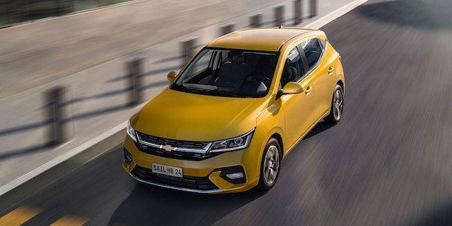 Chevrolet Sail Hatchback, vista frente ciudad