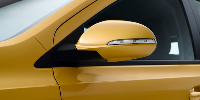 Espejo lateral del Chevrolet Sail Hatchback