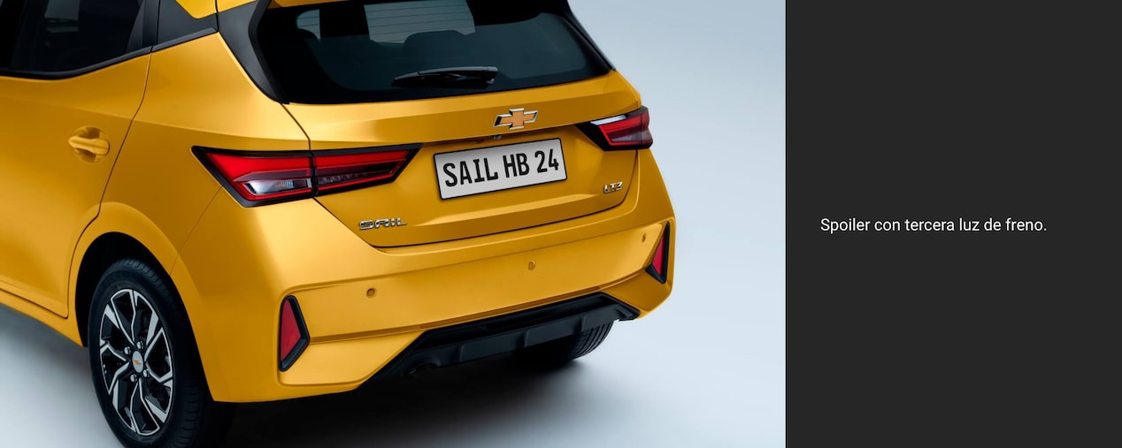 Vista posterior del Chevrolet Sail Hatchback