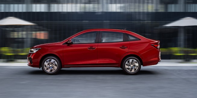 Chevrolet Sail, vista lateral ciudad