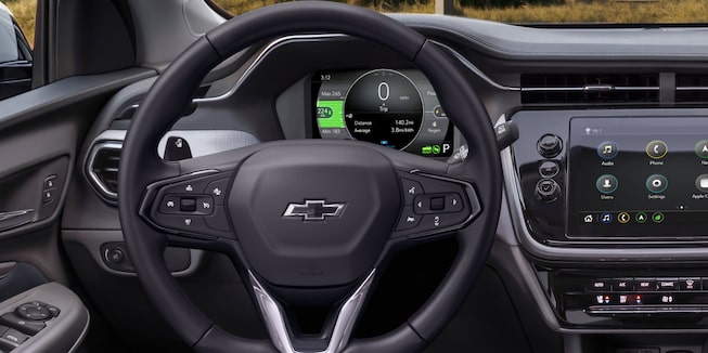 Chevrolet Chile - Luces LED y direcciones secuenciales de tu Bolt EUV