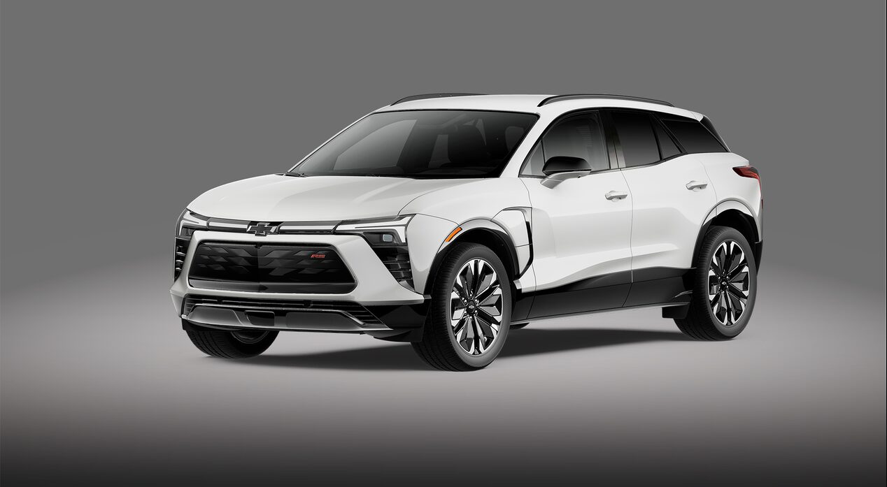 Chevrolet Blazer RS EV en color blanco