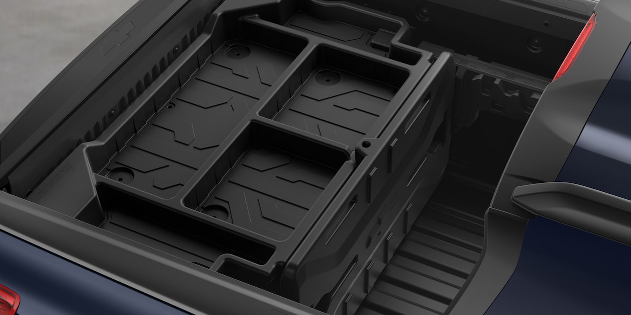 Vista de caja multiflex vacia de la nueva pickup  Chevrolet Montana
