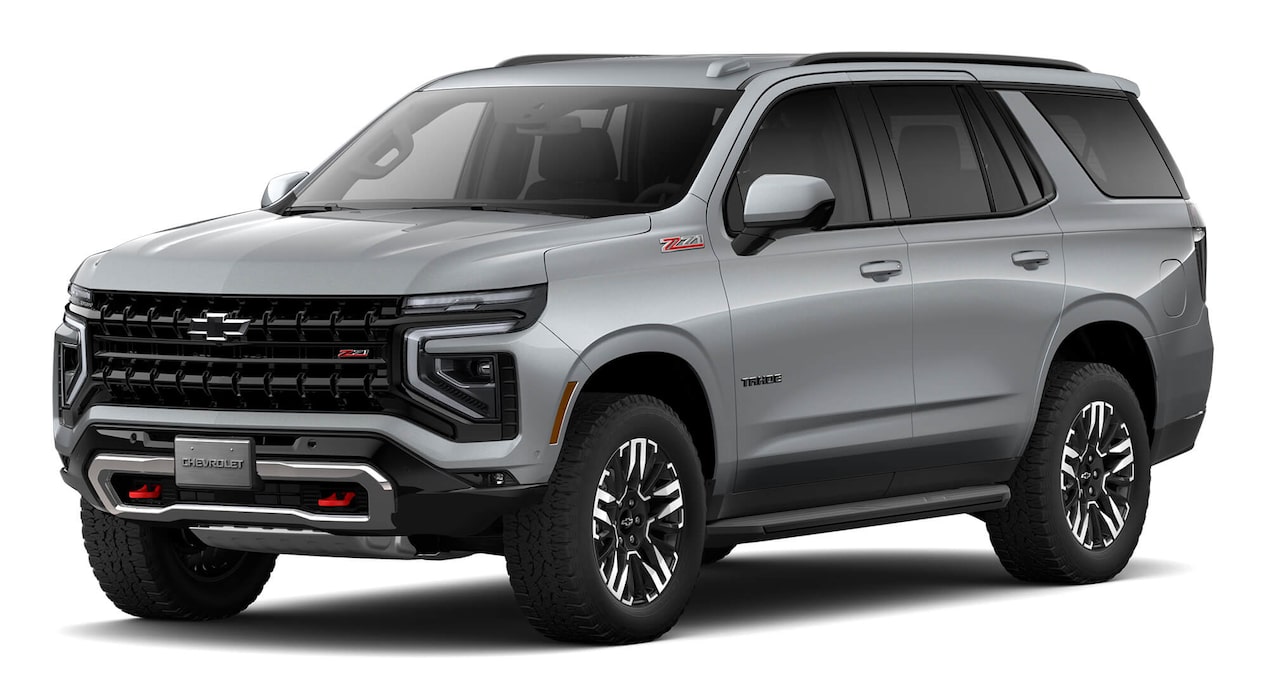 Chevrolet Tahoe 2025 color plata metálico, SUV deportivo y potente