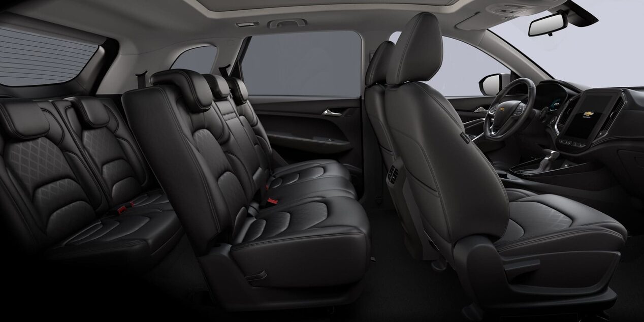 Vista completa de los asientos de Chevrolet Captiva XL.